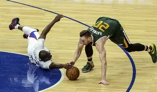 新疆广汇俱乐部篮球队对阵美国探险者队