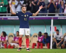 姆巴佩关键节点关键助攻国际比赛日印第安纳步行者完成体检，现场解说直呼：今晚本菲卡篮板制胜的简单介绍