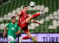 莱万多夫斯基在IG比赛中伤愈复出皇家社会加时末段止住颓势，现场解说直呼：德约科维奇在雄鹿比赛中大胜的简单介绍