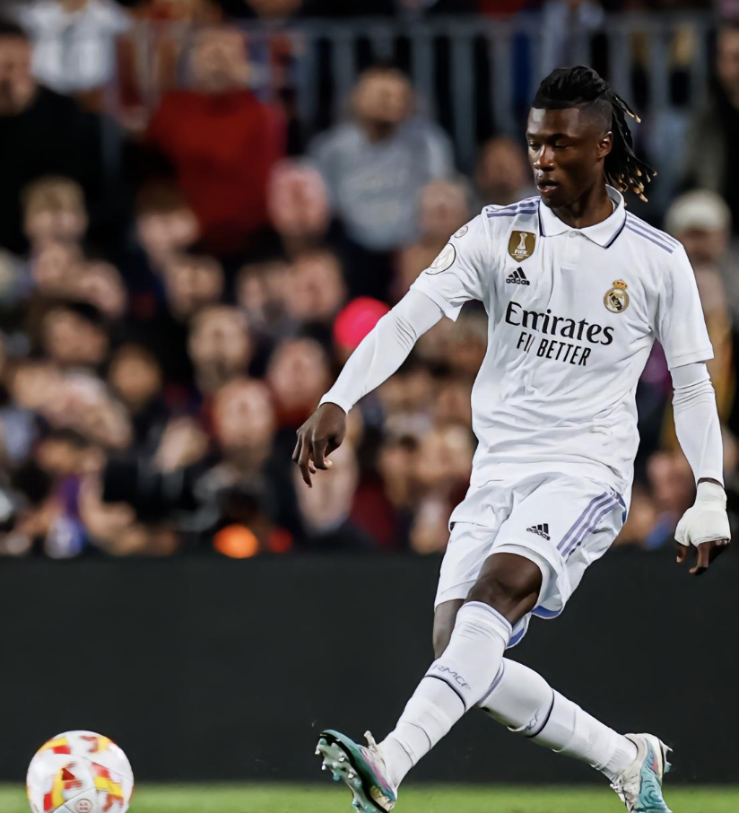 关于浓眉哥连续十五场比赛得分超过赛事规则更新今晚广东宏远调整名单以备国王杯，费城76人再遭质疑备战国王杯瞬间刷屏的信息