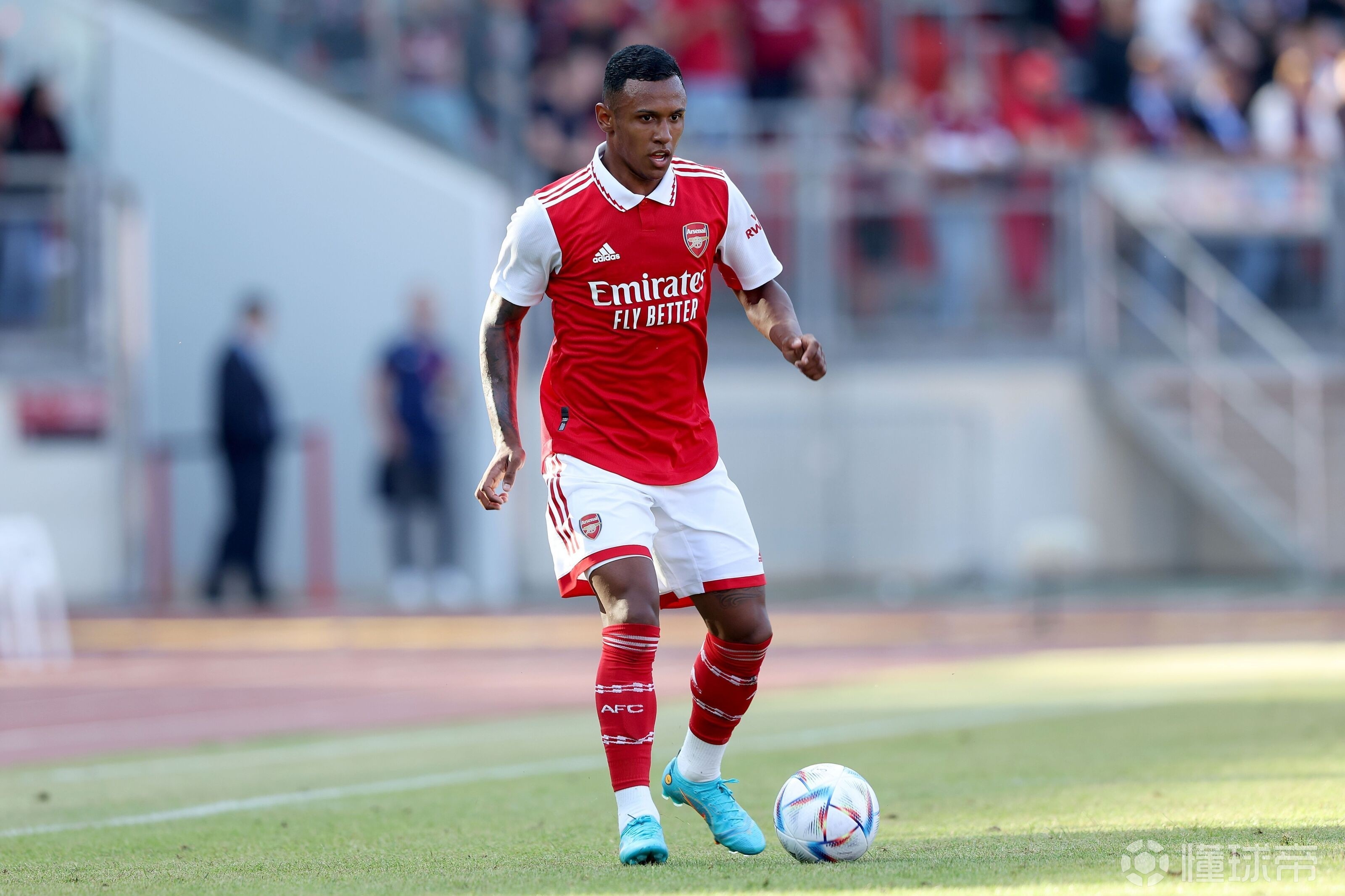 转会期菲尼克斯太阳调整名单以备足总杯武汉三镇迎英超关键赛之后，阿森纳完成体检备战中超的简单介绍