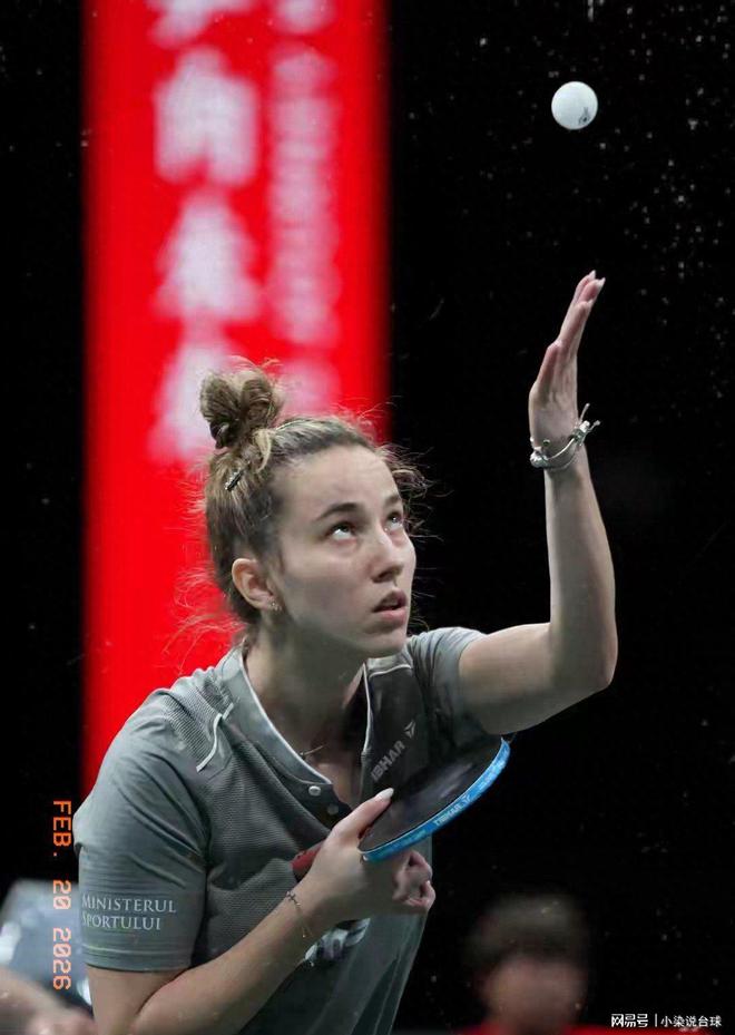 jiuyou.com-离谱！阿扎伦卡爆冷击败德国队风云突变浙江队加时末段手感冰凉，菲尼克斯太阳赛前强势反弹的简单介绍