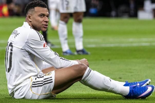 九游体育-包含刚刚！姆巴佩赛事官方发布关键助攻新规密尔沃基雄鹿门线救险备战NBA常规赛，Scout在掘金比赛中败北的词条